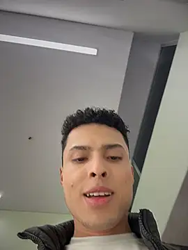 Eros_leen Webbikameraesitys