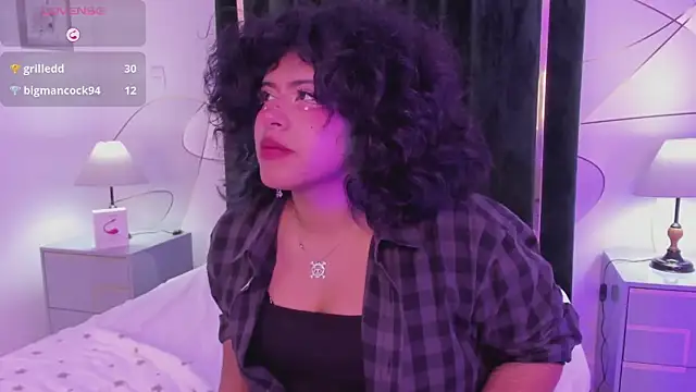 Chat XXX en directo de VinkSmokee