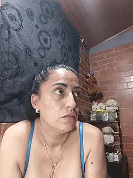 Alexandrina 라이브 XXX 채팅