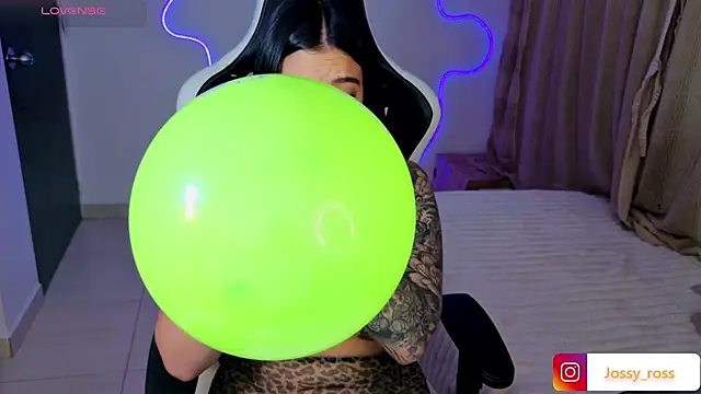 Victoryyy_ Chat XXX in diretta