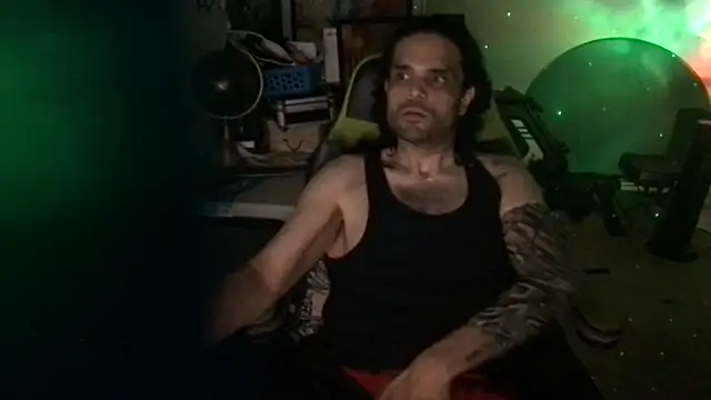 KungFuPanda001 Adlı Modelin Web Kamerası Şovu