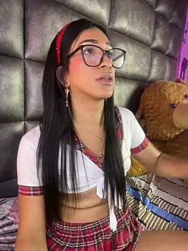 Show modela Ashly_Miller na web-kameri