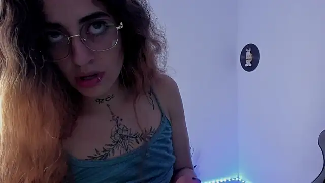 star_shooting8n Live XXX chat