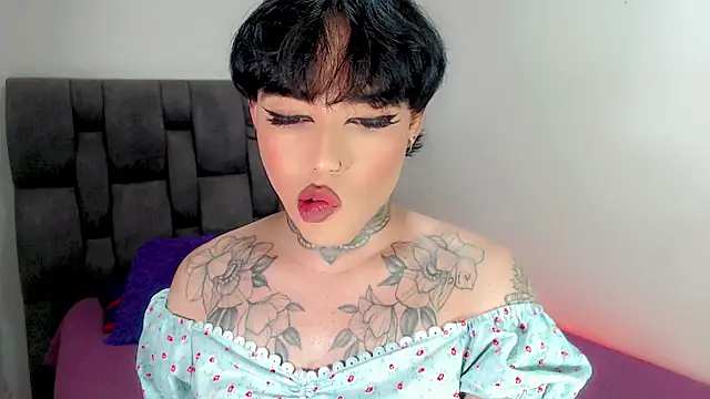 Show Webcam de little_star_porn