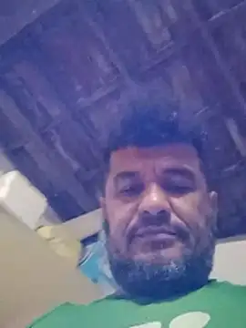 tarra122 Adlı Modelin Canlı XXX Sohbeti