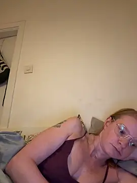 Chat +18 de jannis1992 ao vivo