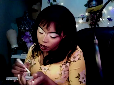 Anaconda2350n Live XXX chat