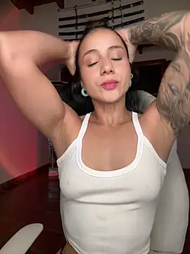 Ale_Lewis Webcamshow