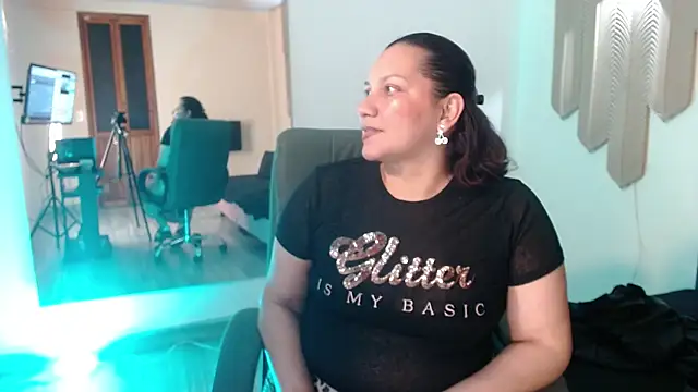 Chat XXX en directo de mia_coral1