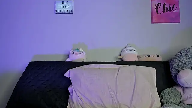 แชท XXX สดของ ViolettM