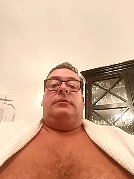 MountJohnXL 在線直播表演