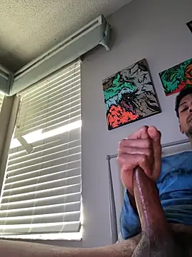 BigPrettyDick777 在線直播表演