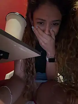 alana15: вебкам-шоу