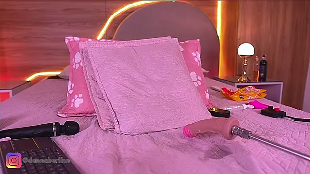 danna_berlin_のライブXXXチャット