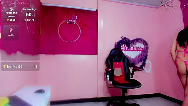 Karlaa_Hernandez_ Webcam-Show