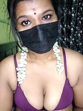 Premalatha_28's Webcam Show