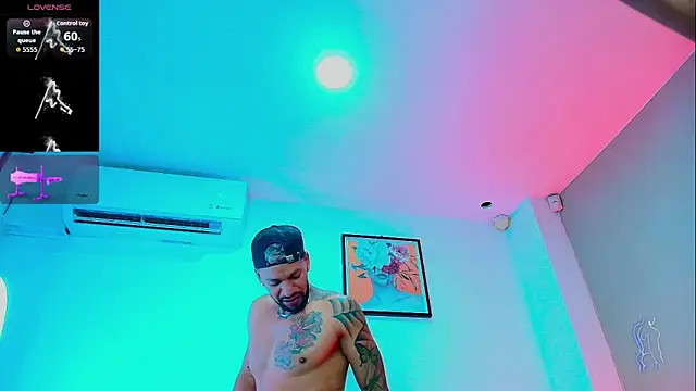 Chat +18 de Valentiinoss ao vivo