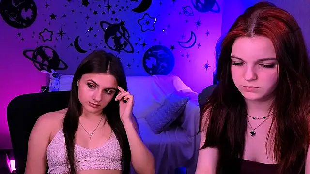 Show modela lisa_dark_ na web-kameri