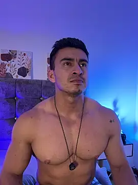 Chat +18 de Chris_Clarck ao vivo