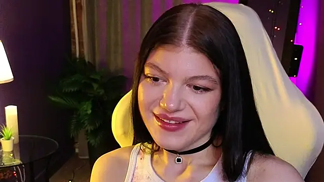 Softeach's Live XXX Chat