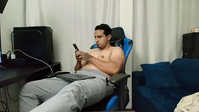 Webkamerová show hott_dicks