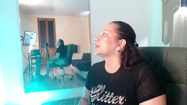 Czat XXX na żywo – mia_coral1