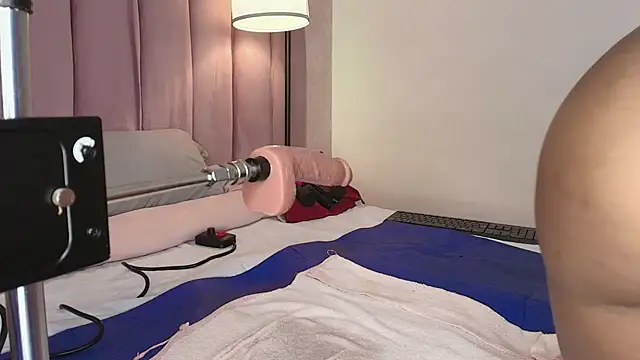 Czat XXX na żywo – HallyBans