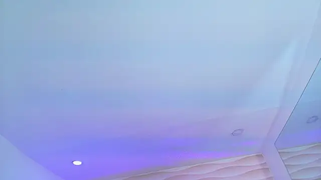 Chat +18 de Liathompson_FG ao vivo