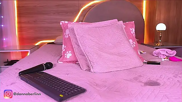 danna_berlin_ – Live XXX-chat