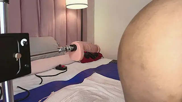 HallyBans Show in webcam