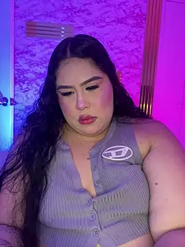 Czat XXX na żywo – Mia_Carters