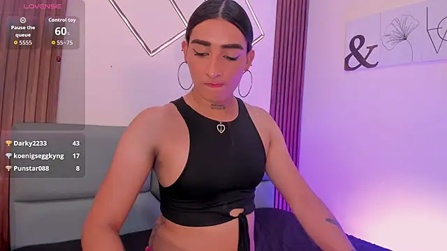 Pokazy przed kamerką – Skarlet_Ruiz_