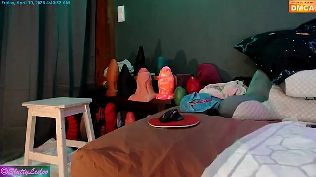 Czat XXX na żywo – MissSluttyLeeloo