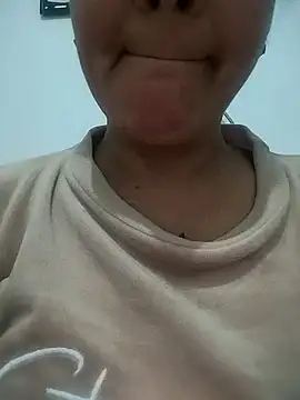 lolo890 Live XXX-Chat