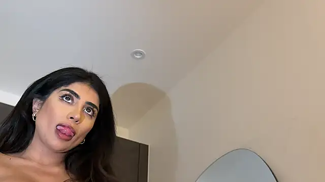 ArabicBarbie Adlı Modelin Web Kamerası Şovu