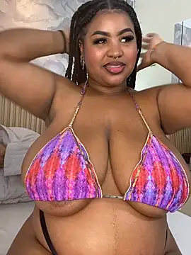 AinaraJimenez's Live XXX Chat