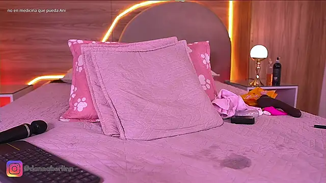 Chat XXX en directo de danna_berlin_