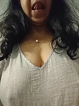 NakedMILFx Webcam Show