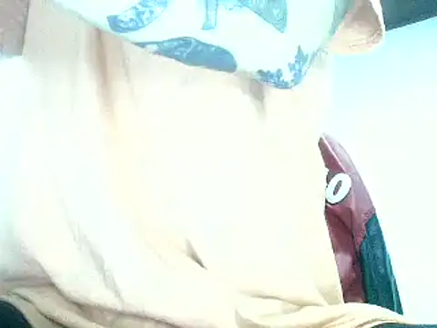 Christian_Stiven1 Adlı Modelin Canlı XXX Sohbeti