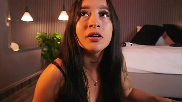 EriKleinn Live XXX chat