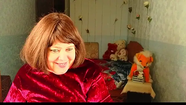 Audrey_Aura: διαδικτυακό σόου στην κάμερα