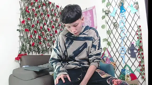 Czat XXX na żywo – LiamBrown09