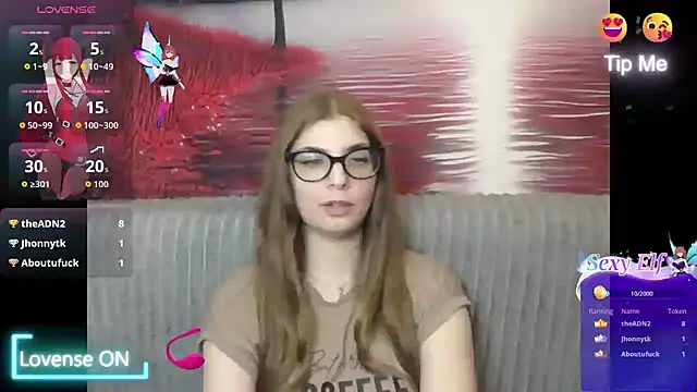 sweetbabygirlforyou élő XXX-chatje