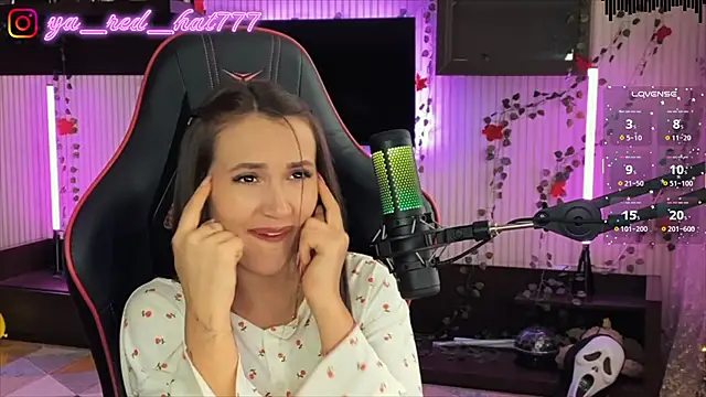 -RED_HAT- Chat XXX in diretta