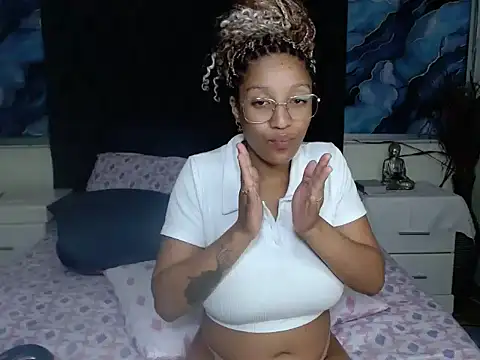 Chatroom XXX en direct de TemptedAngel