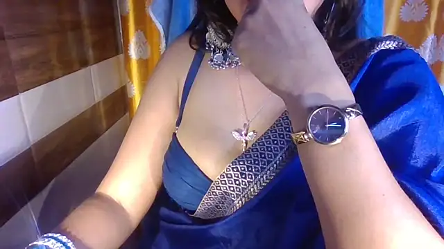 Yashika_Lovesn Live XXX chat