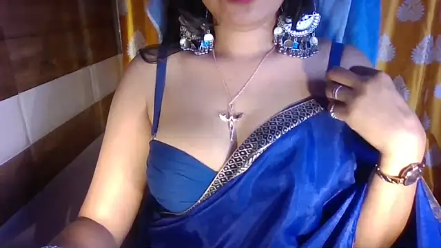 Yashika_Loves 라이브 XXX 채팅