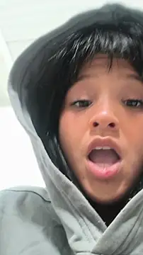 Онлайн чат XXX LorenRosse