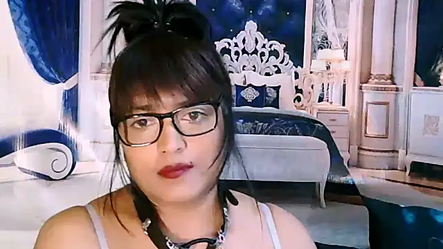 IndiaBlackPanther: вебкам-шоу