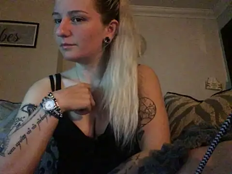 Chatroom XXX en direct de xxamyleighxx